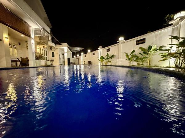 Botani Pool Villa 5R4B 12pax BBq, Buchen Sie  Ipoh Perak