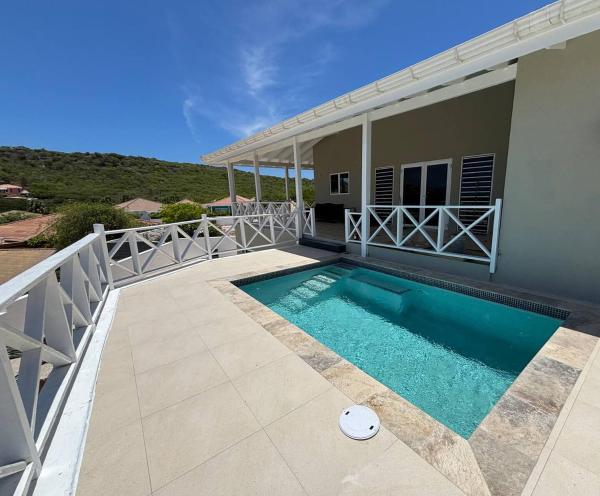 Luxe Villa Met Panoramisch Zicht En Privzwembad, Réserver  Fontein Curaçao