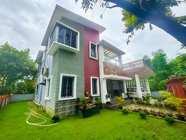 Swapno Chhobi, Buchen Sie  Shānti Niketan Westbengalen