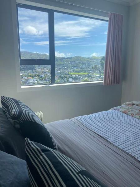 Relaxing rooms with mountain views, close to ferry, Buchen Sie  Hotels in Nordinsel mit Parkplatz, Parkplätze