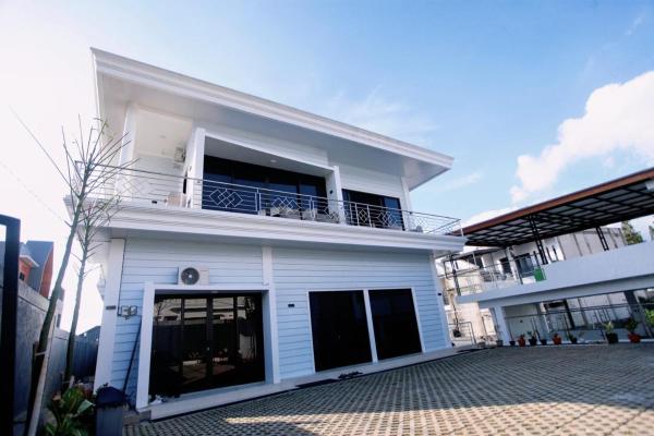 Villa The Romance, Réserver  Tagalbato West Java