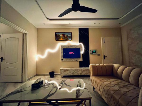 Luxury Suites Bahira Town Lahore, Buchen Sie  Lahore Pakistan