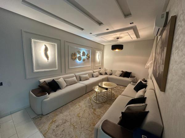 Golden Haven Apartment, Buchen Sie Ferienwohnung Hotels in Marrakech-Safi mit Parkplatz, Parkplätze