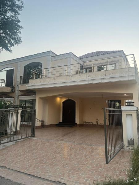 Shah House, Buchen Sie  Hotels in Balochistan mit Parkplatz, Parkplätze