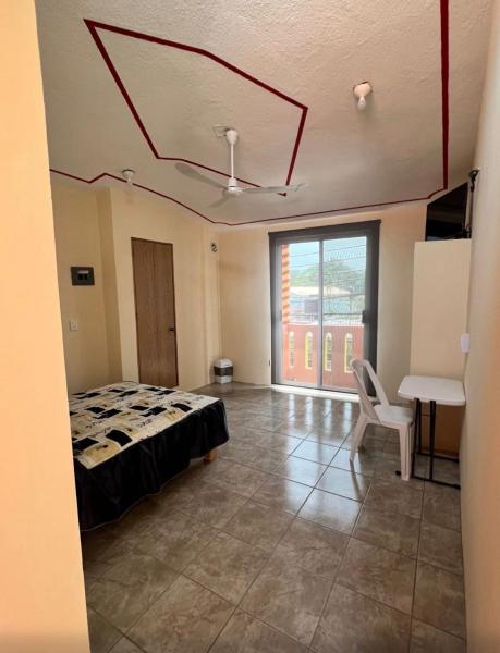 Hostal Color Inn, Buchen Sie  Santo Domingo Tehuantepec. Oaxaca