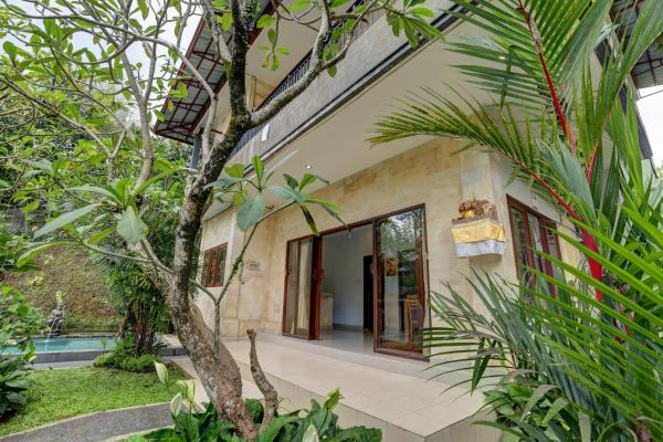 Pondok Tiying Ampel, Reserva ahora  Hoteles con piscina en Bali, Piscina