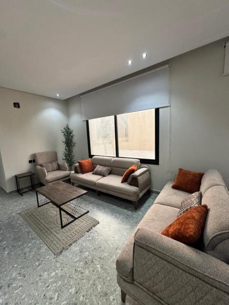 شقق Al Muaidi الفاخرة, Buchen Sie  Hotels in Provinz Riad mit Parkplatz, Parkplätze