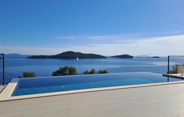 Villa Evia by Villas Guide, Prenota  Hotel con piscina a Croatian Islands, Piscina