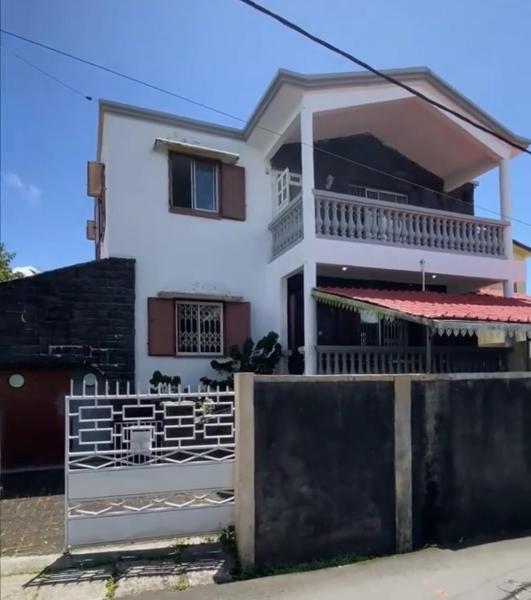FINRAH Rental Property Ltd, Book  Curepipe Central Mauritius