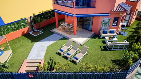 Meloneras Beach Detached Villa with Triple View, Prenota  Hotel con piscina a Gran Canaria, Piscina