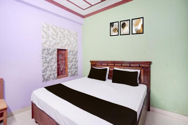 HOTEL O AWARA GRAND PALACE, Book  Pratapgarh 