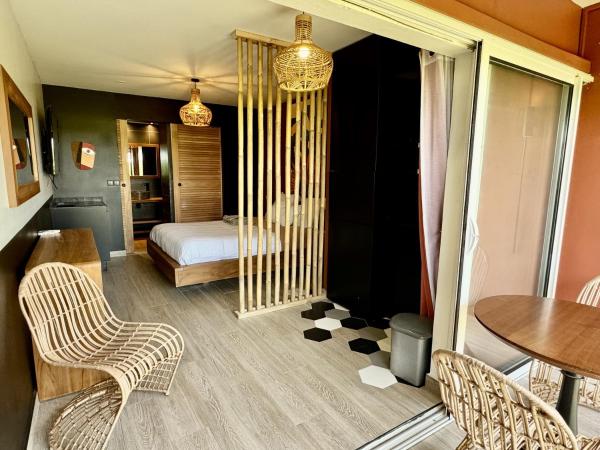 Village Soleil, Prenota  Hotel con piscina a Grande-Terre, Piscina