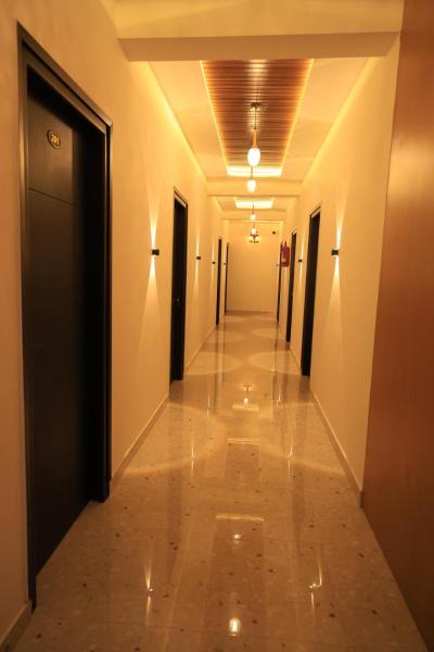 ISHTA Hotel and Rooms, Prenota  Chikmagalūr 