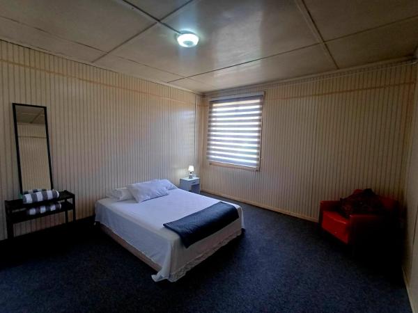 Azul House, Buchen Sie  Hotels in Los Lagos mit Parkplatz, Parkplätze