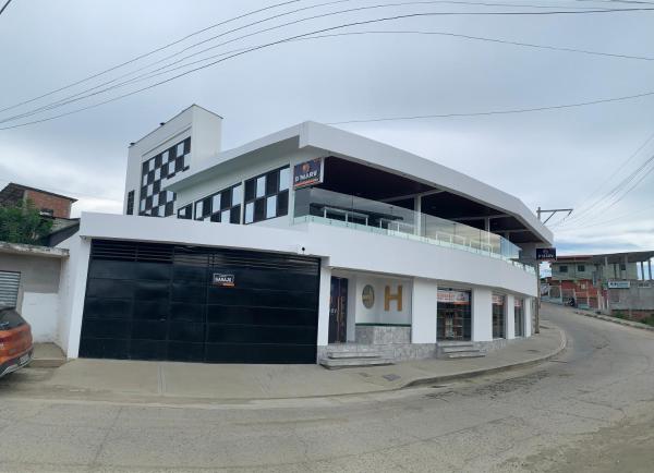 Hostal DMarv, Buchen Sie  Hotels in Manta mit Parkplatz, Parkplätze