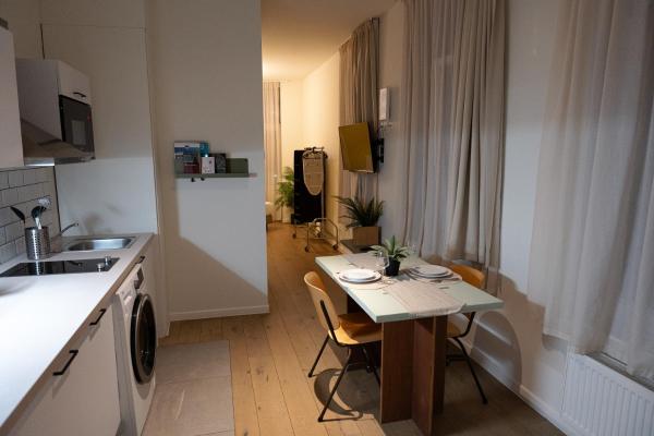 Studio 1 Cosy Avenue Louise, Prenota  Bruxelles Bruxelles