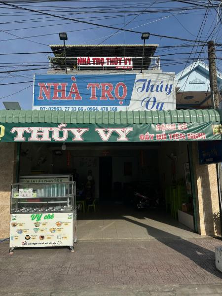 Nhà Trọ Thuý Vy, Buchen Sie  Hotels in Mekongdelta mit Parkplatz, Parkplätze