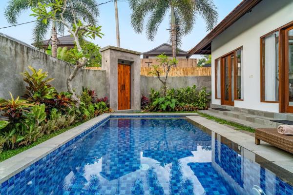 Villa Deruja Ubud, Reserva ahora  Hoteles con piscina en Bali, Piscina