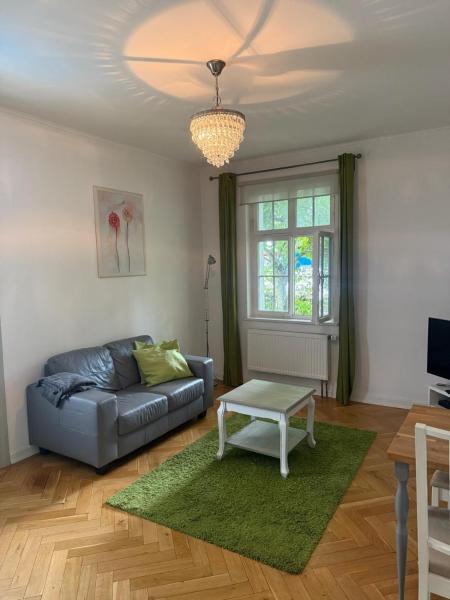 Villa mit Sauna, Reserva ahora  Hoteles con piscina en Stuttgart, Piscina
