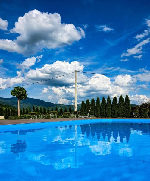 Lane Apartmani, Buchen Sie  Vrhpolje Ljubovija