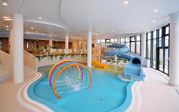 APT Nadmorskie - Polanki AQUA, Reserva ahora  Hoteles con piscina en Pomerania Occidental, Piscina