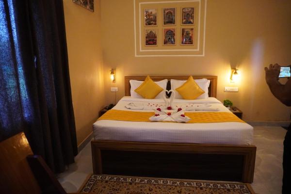 Bagh mahal by jungle vibes, Prenota  Hotel a Rajasthan con piscina, Piscina