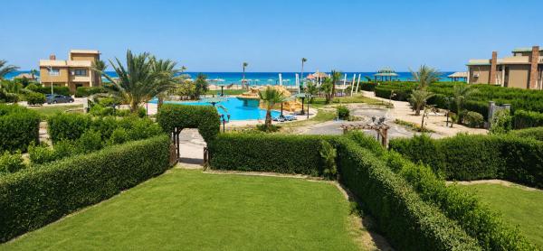 فيلا مستقلة 5 غرف مطلة على البحر - منتجع بلو باي اسيا السخنة Villa Blue bay Asia Sokhna, Prenota Hotel Hotel a Governatorato di Suez con piscina, Piscina