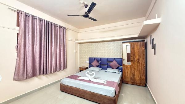 Royal Palace, Buchen Sie  Hotels in Assam mit Parkplatz, Parkplätze