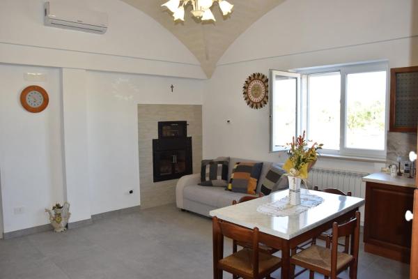 Villa con trullo Santo Scalone, Buchen Sie  Hotels in Itria-Tal mit Parkplatz, Parkplätze