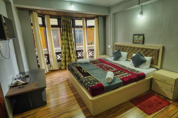 Wander pine homestay, Buchen Sie  Darjeeling 