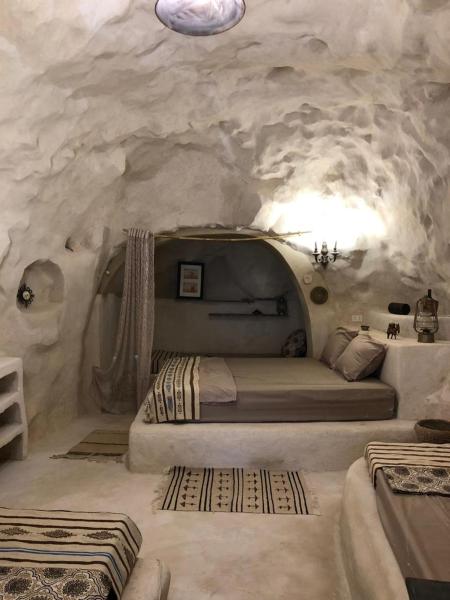 échappée troglodyte unique, Prenota  Tūjān 