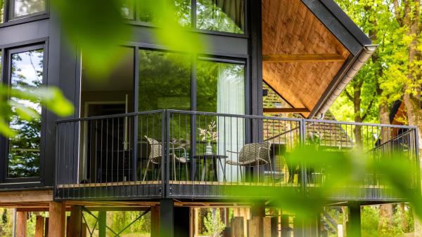 Natuur Villa met Hottub | 2 personen - Resort Valley, Reserva ahora  Hoteles con piscina en Güeldres, Piscina