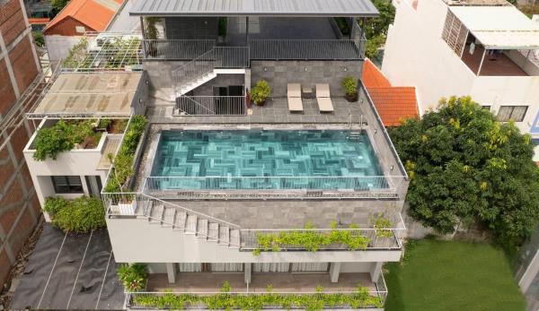 Mee Villa Modern 6BR Villa Rooftop Pool, Steambath& Elevator, Reserva ahora  Hoteles con piscina en Da Nang, Piscina