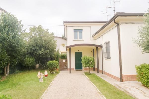 Affittacamere Athos, Prenota  Forlì Emilia-Romagna