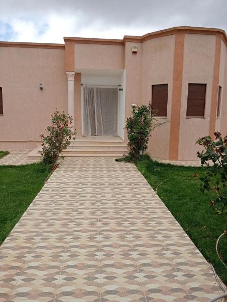 0 stress, Prenota  Hanshīr Qaşr Ghallāb Nabeul Governorate