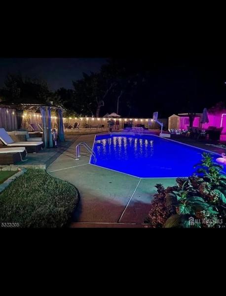 Jersey Oasis, Prenota  Hazelton New Jersey