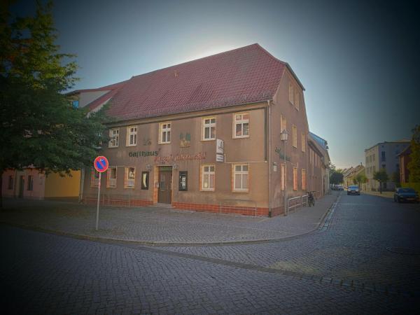Gasthaus Wolfsschlucht, Book  Brandenburg Hotels with a Parking, Parking