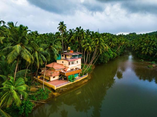 Nadi Teera Homestay, Réserver  Honāvar Karnataka