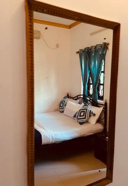 D Guest House, Buchen Sie  Hotels in Goa mit Parkplatz, Parkplätze