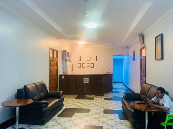 Doreen Executive Inn, Buchen Sie  Hotels in Morogoro mit Parkplatz, Parkplätze