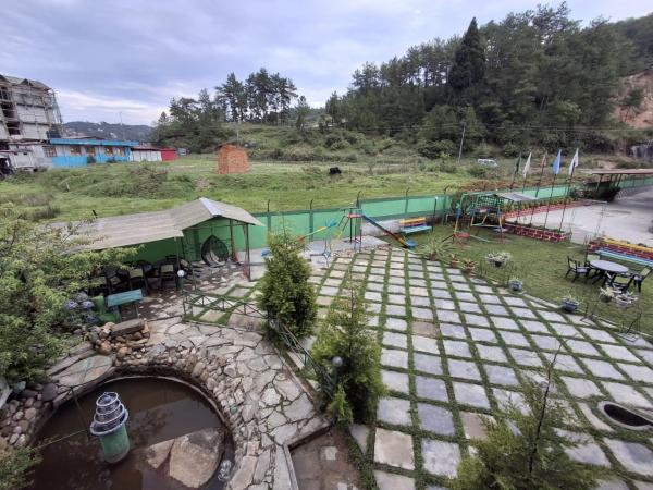 Arara Stay Group, Reserva ahora  Hoteles en Meghalaya con aparcamiento, Aparcamiento