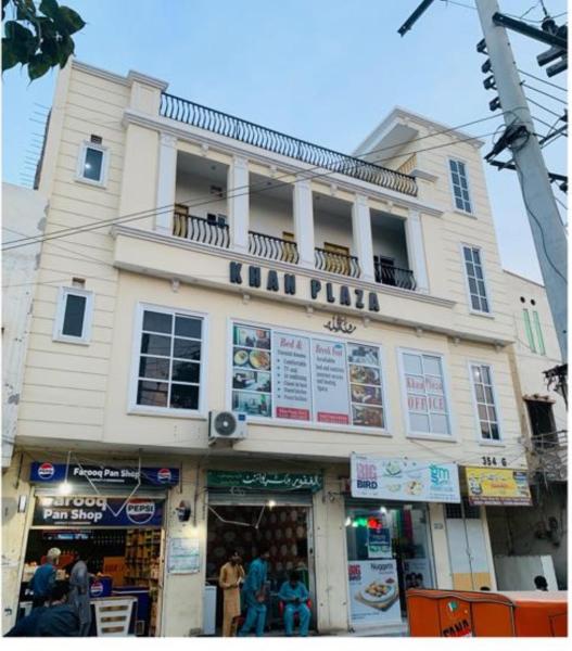 Khan Guest House, Prenota  Hotel a Punjab con parcheggio, Parcheggio