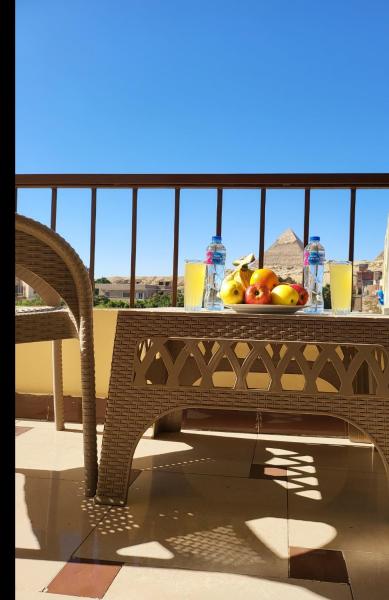 Lucky Pyramids View, Prenota  Hotel a Cairo Governorate con parcheggio, Parcheggio