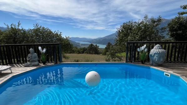 Villa Les Chemins Croisés, Prenota  Hotel a Alvernia con parcheggio, Parcheggio