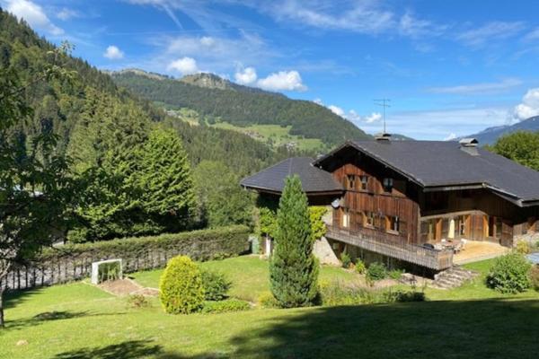 Alpine Chalet with Mountain Views, Prenota Chalet Hotel a Alvernia con parcheggio, Parcheggio