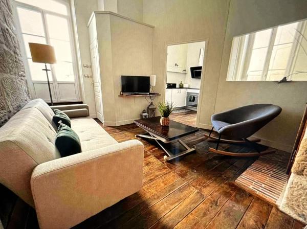 Villa Chadourne - Le Vasco, Reserva ahora  Hoteles en Aquitania con aparcamiento, Aparcamiento
