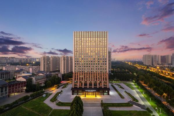 Days Hotel by Wyndham Zhengzhou Zhengdong New District, Buchen Sie  Zhengzhou Henan
