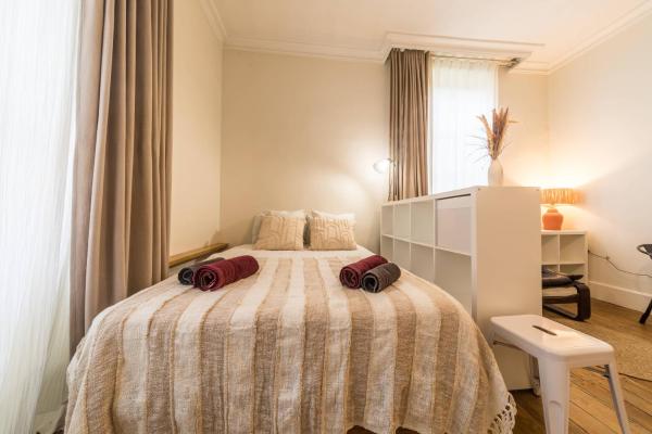 Villa Chadourne - La Cle Perdue - Studio, Reserva ahora  Hoteles en Aquitania con aparcamiento, Aparcamiento