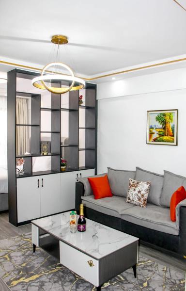 lovely fully furnished studio apartment in kileleshwa with unbeatable city views and amazing scenic views, Buchen Sie Ferienwohnung Nairobi CBD Nairobi