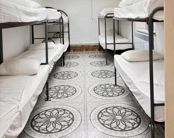 Adeke hostel, Buchen Sie  Atyrau Atyrau region